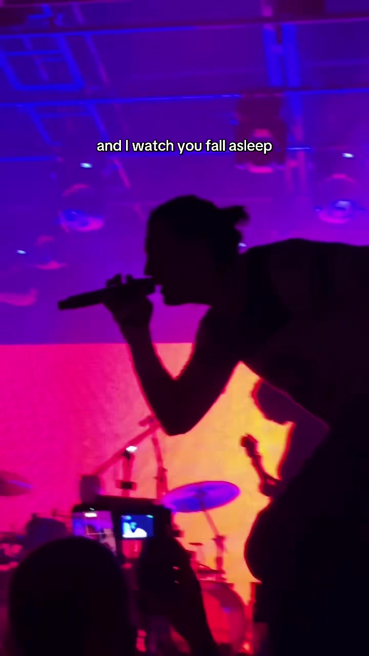 @lanyshowssss