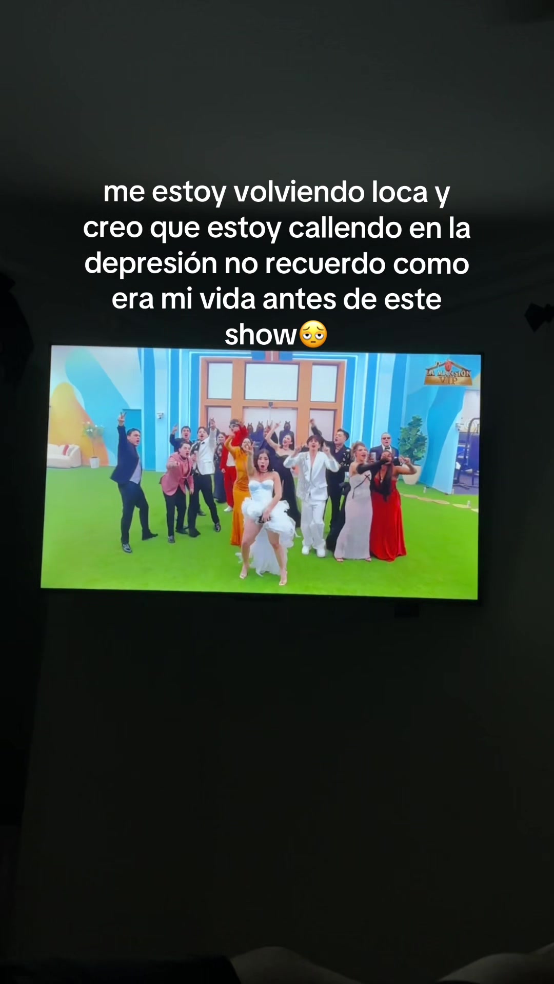 @JULISSA𝜗ৎ