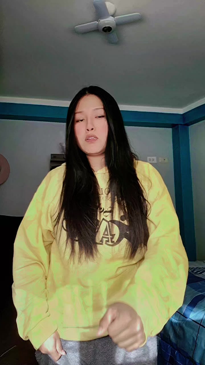 @juli 🪼