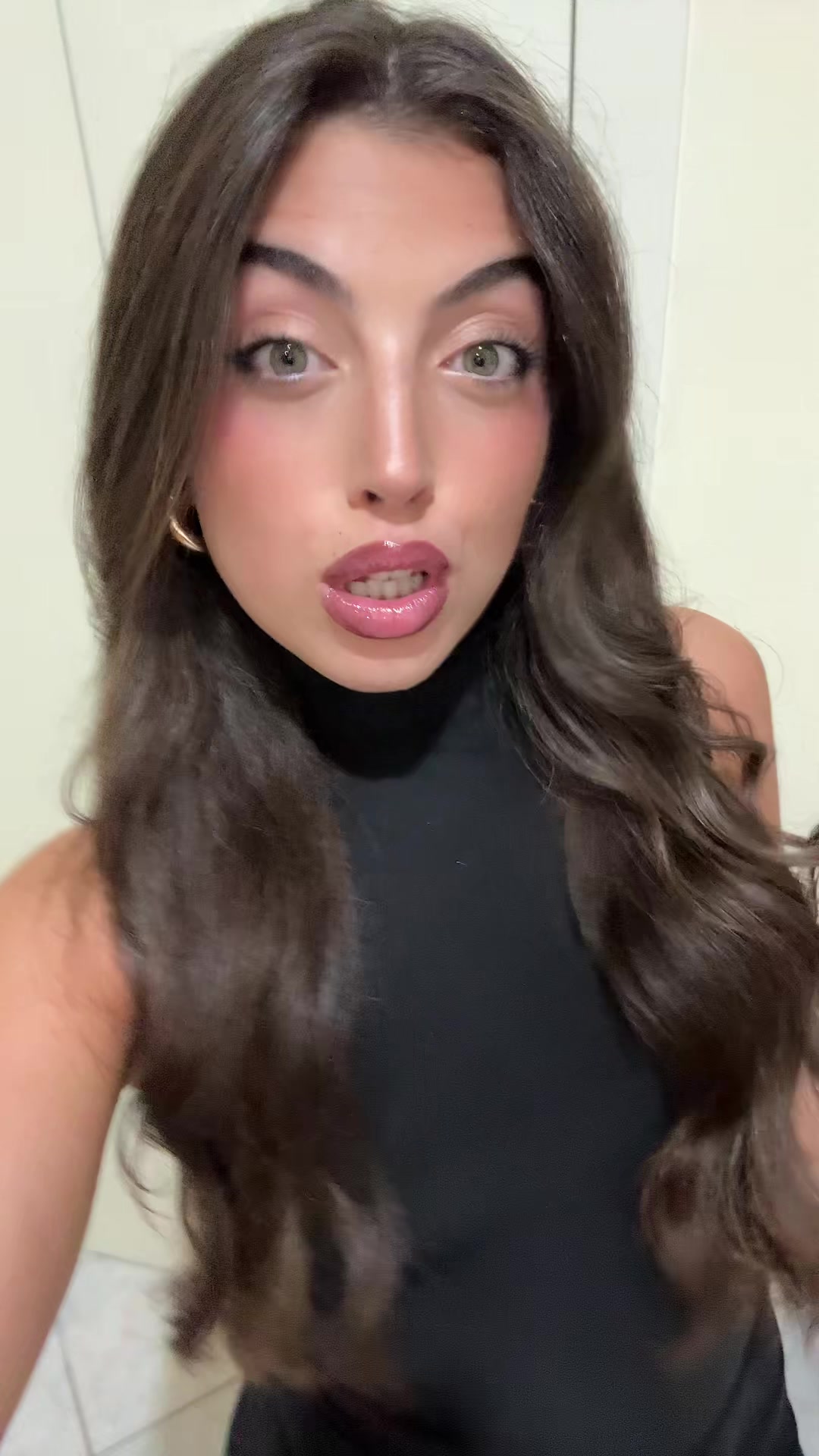 @simona