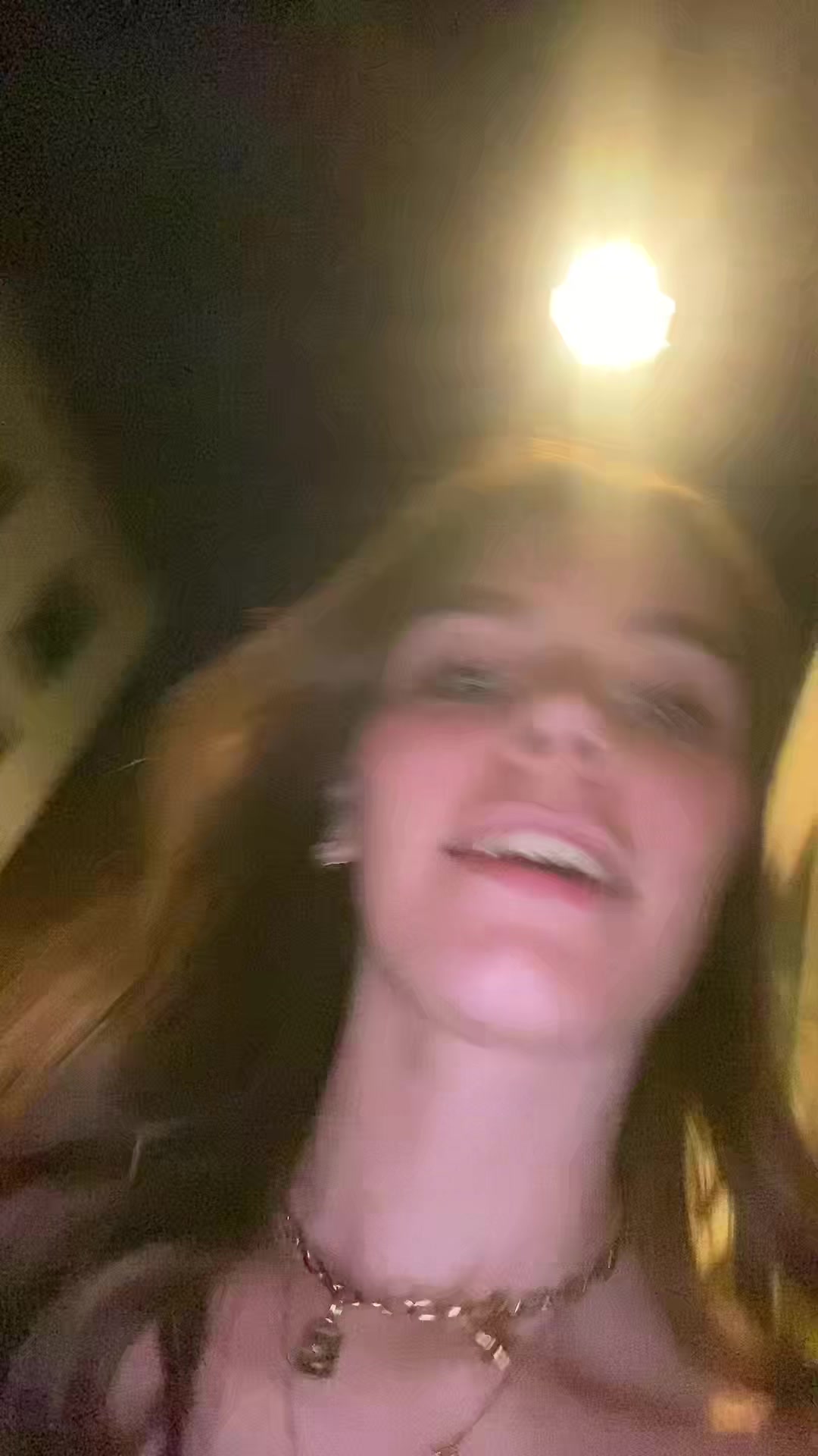 @in&egrave;s