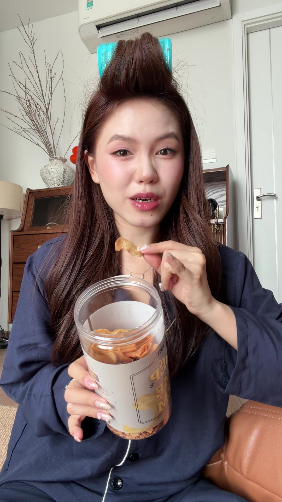 @Ngô Nguyễn Quỳnh Anh🐰ྀི