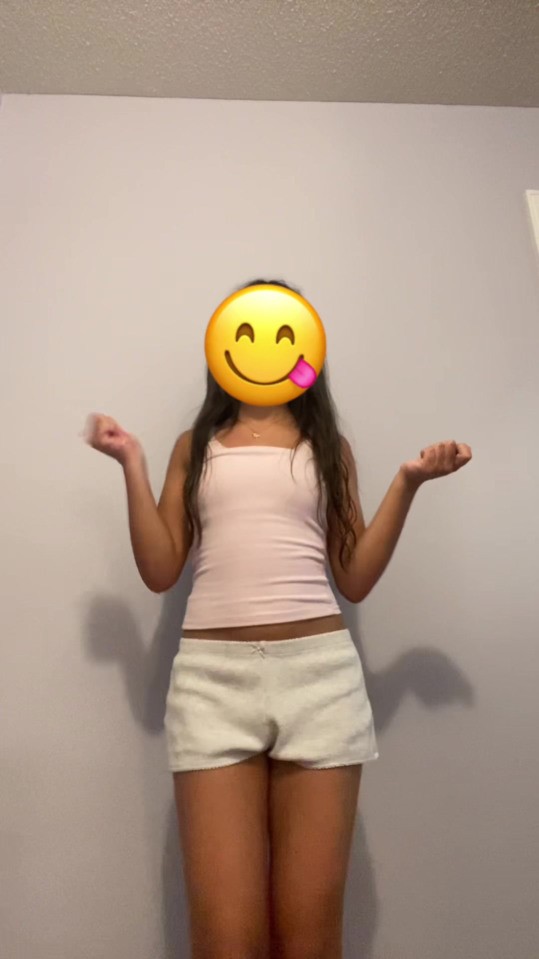 @faceless_twinss
