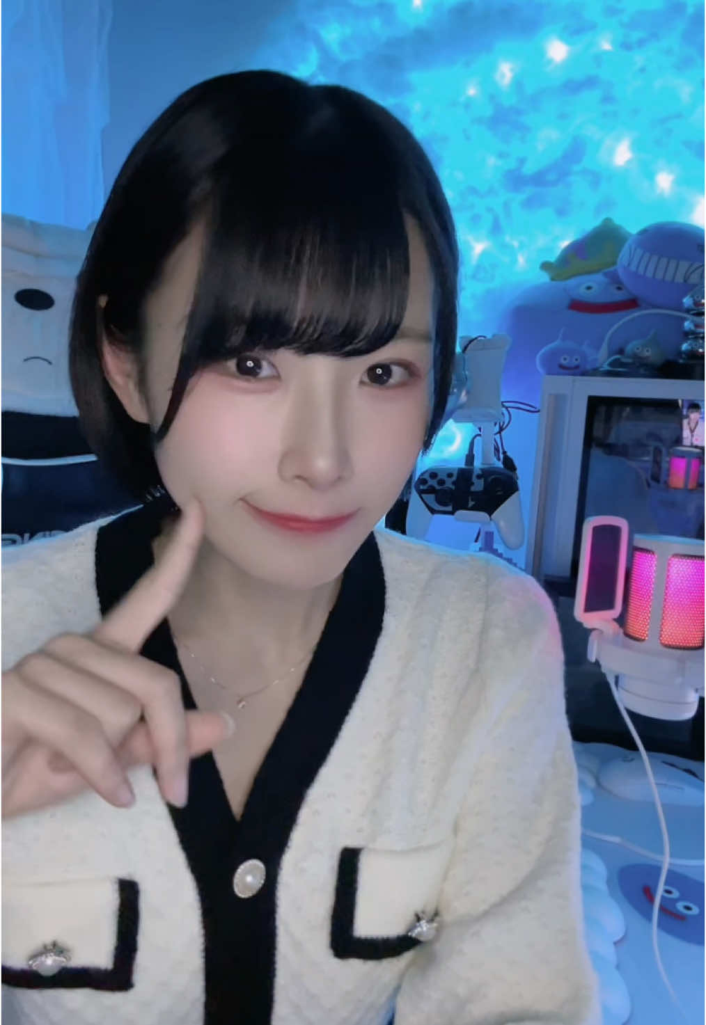 @椎原えみ