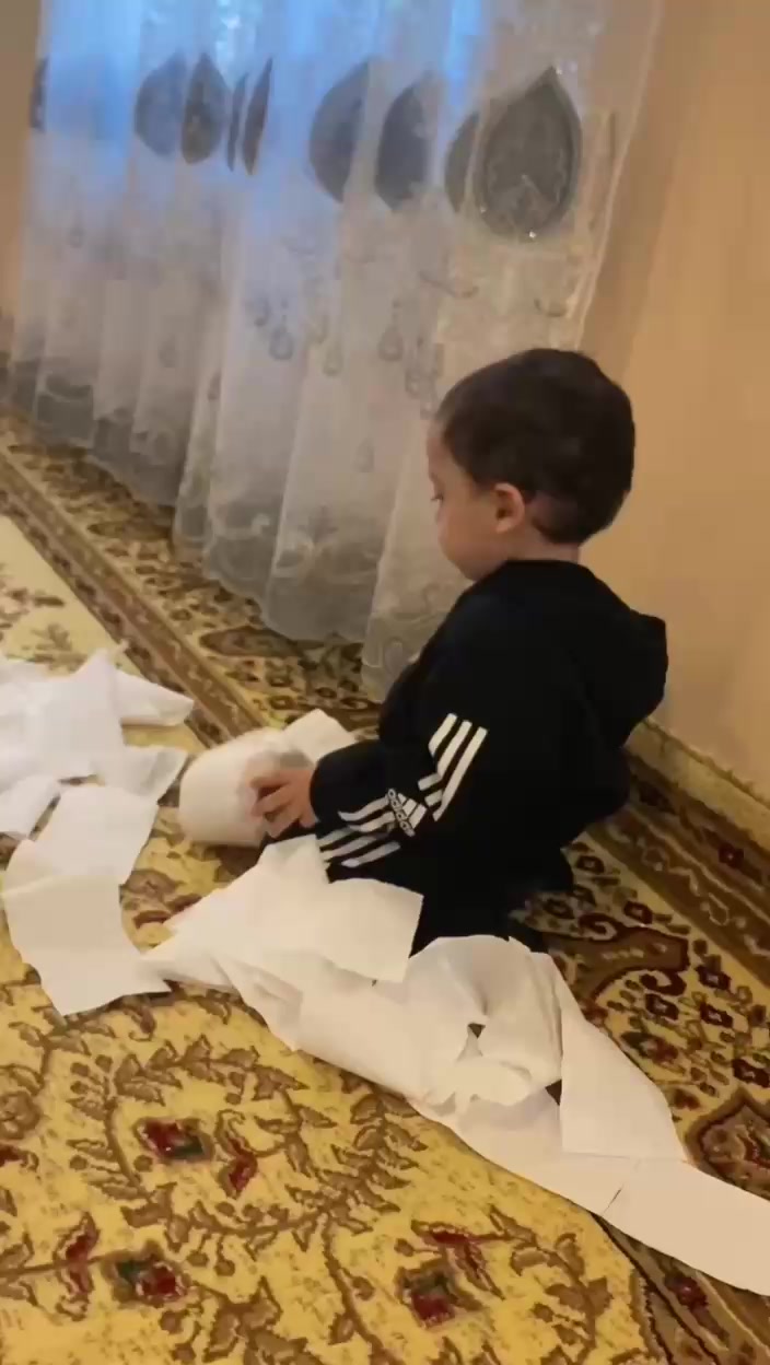@UĞUR EYVAZOV🥰