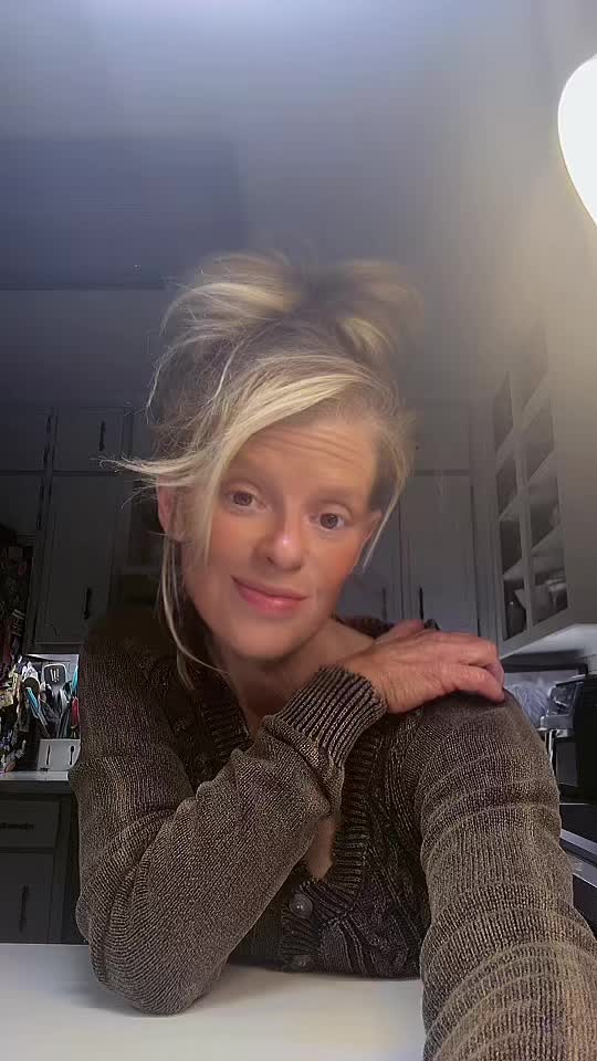 @TheUnMutedBarbie 🍭