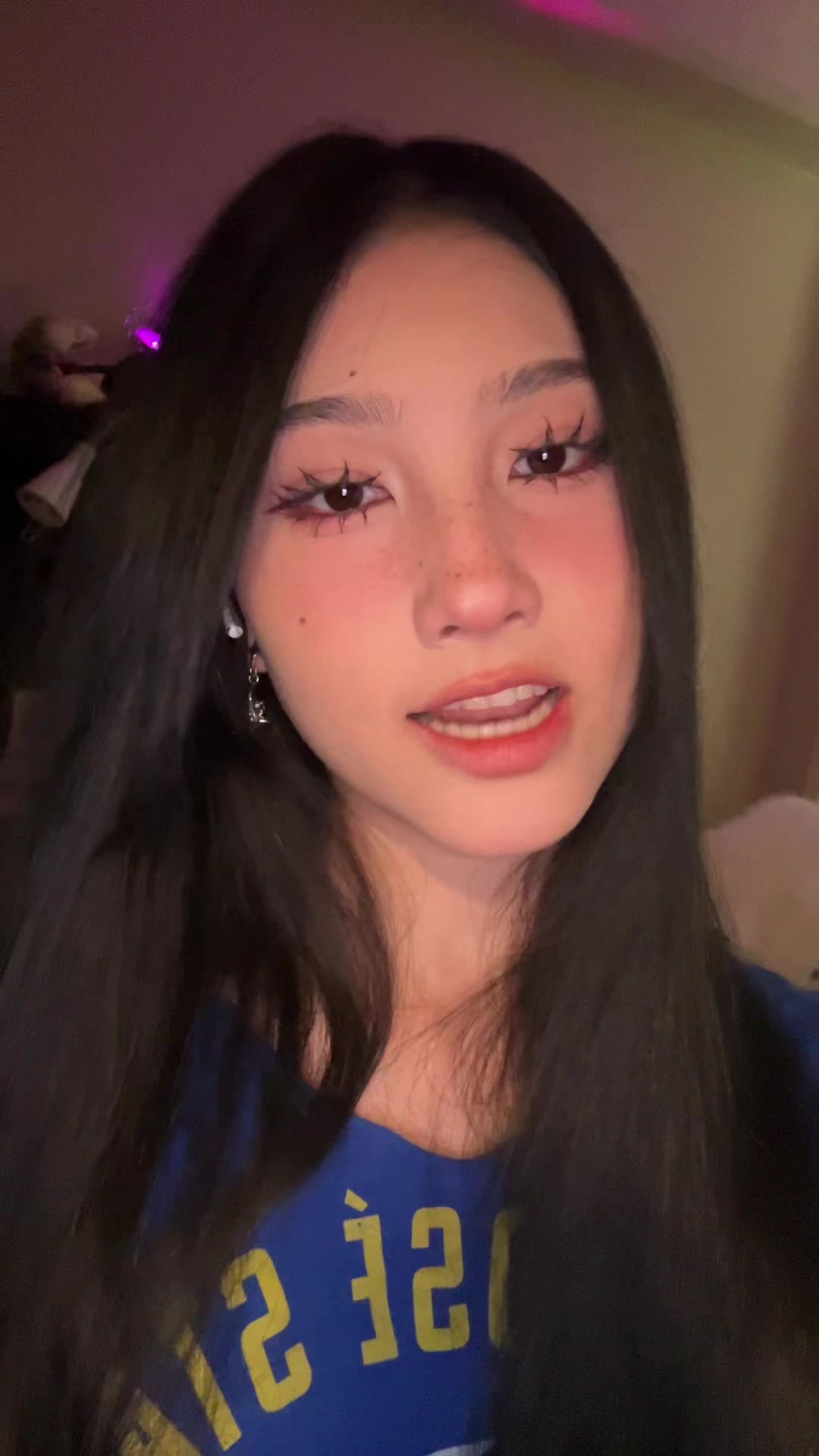 @笑里