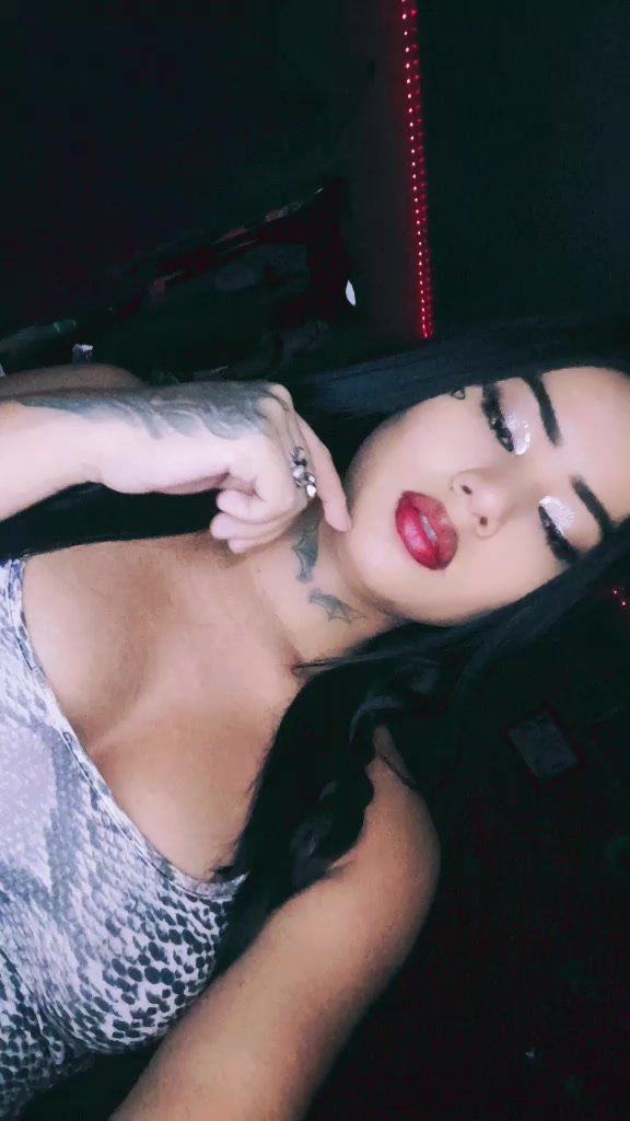 @♡🦇Sarahi🦇♡