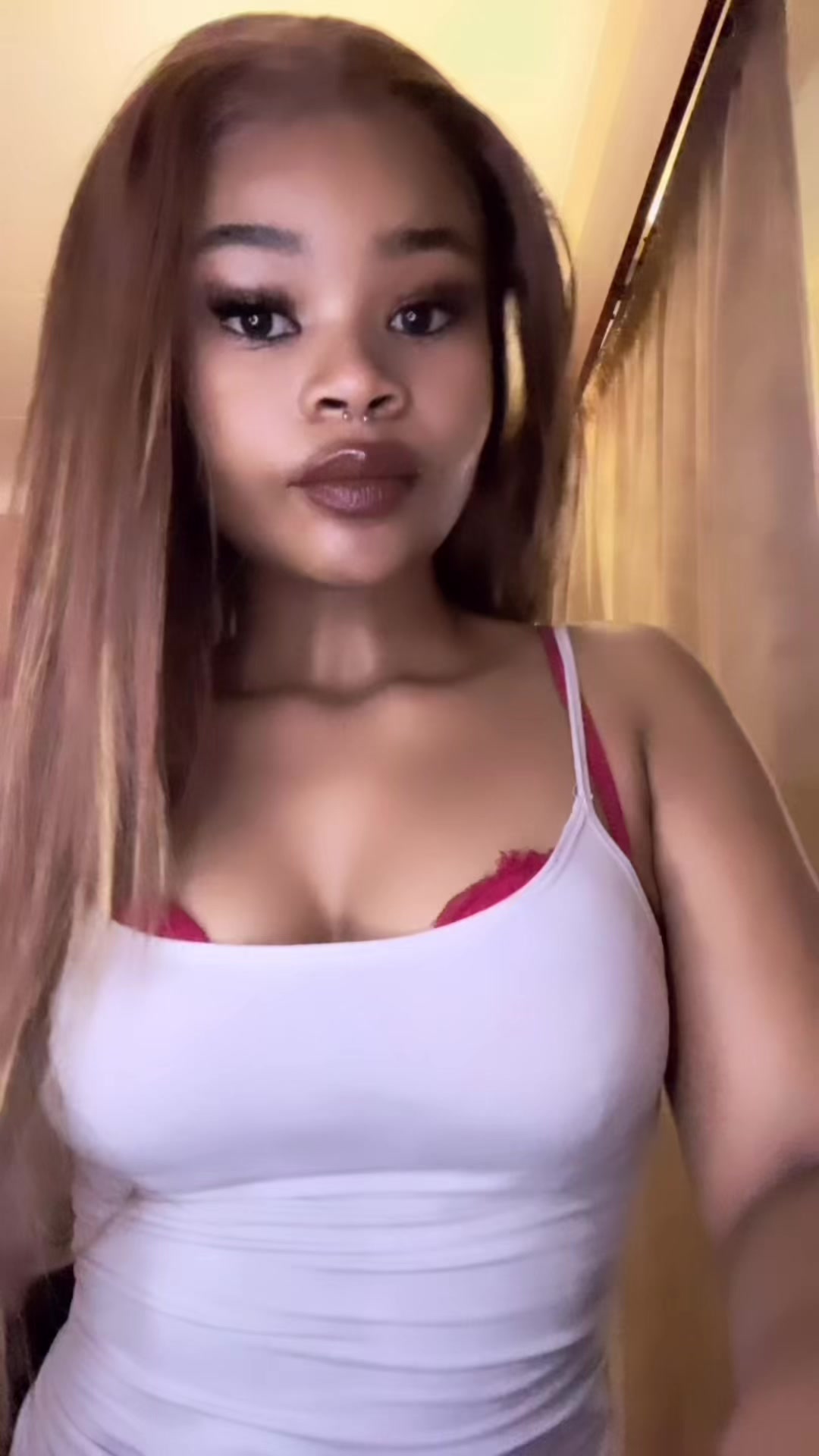 @𝕽