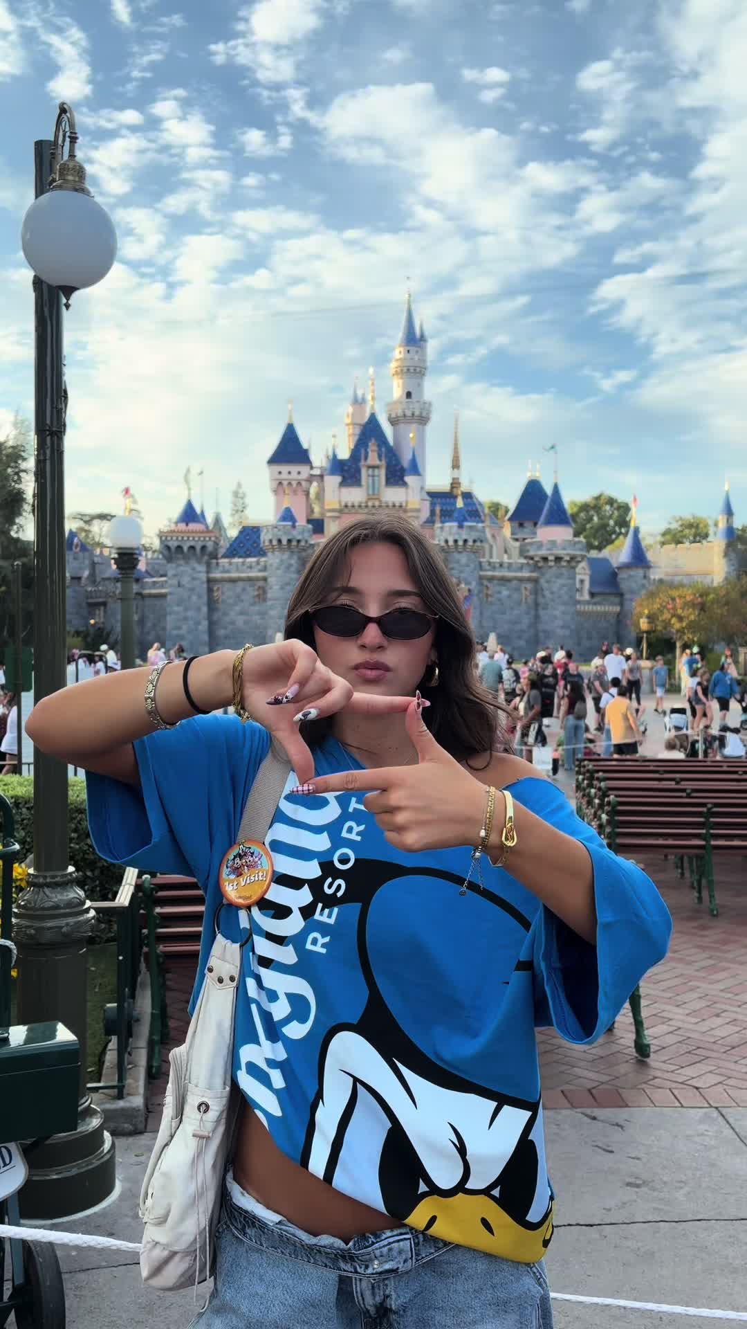 @elena