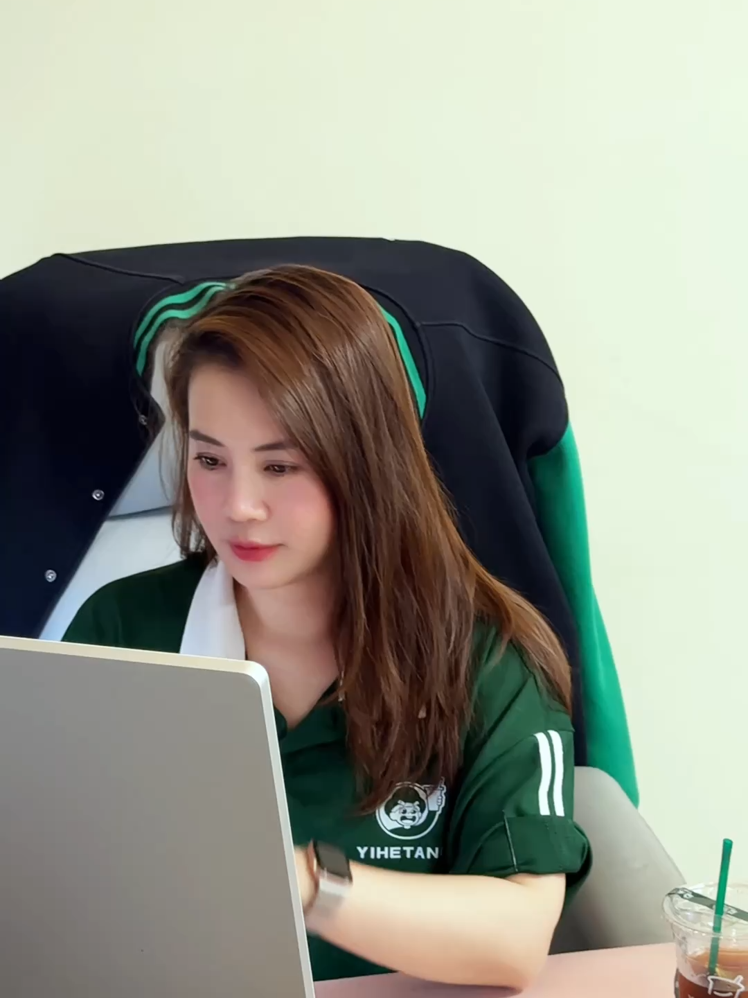 @An Tổng