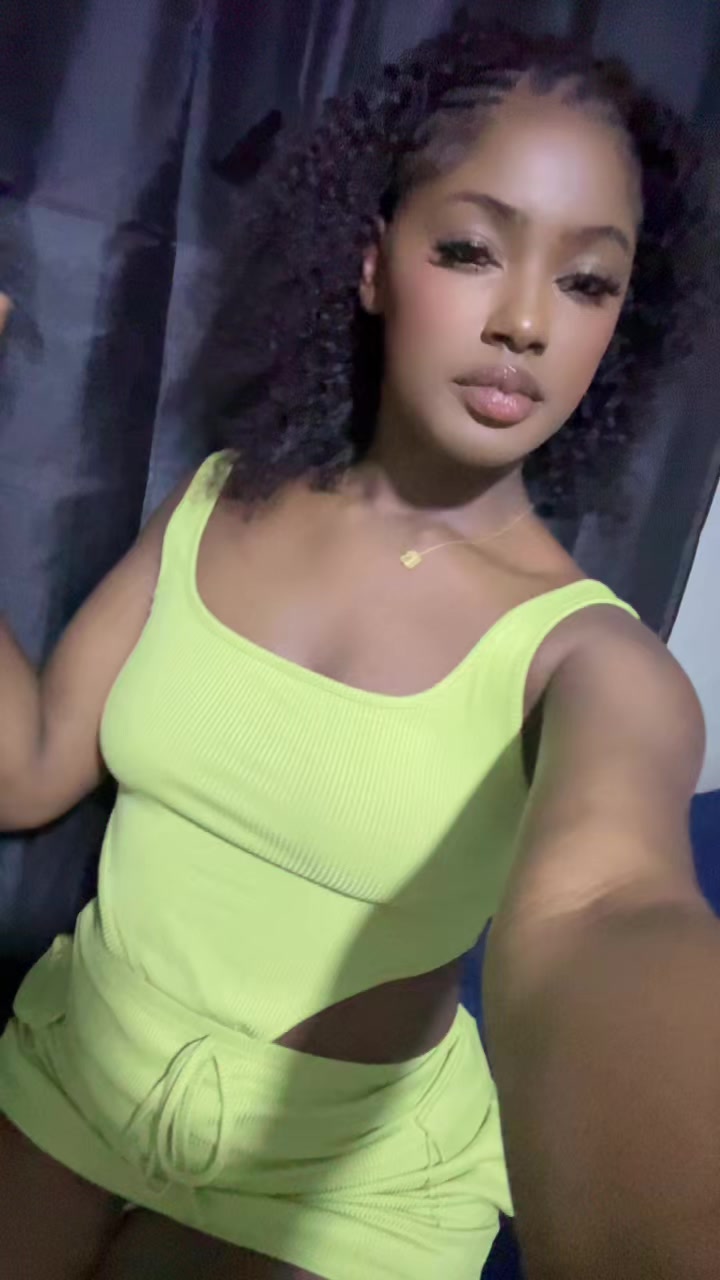 @Sabrina 🦋