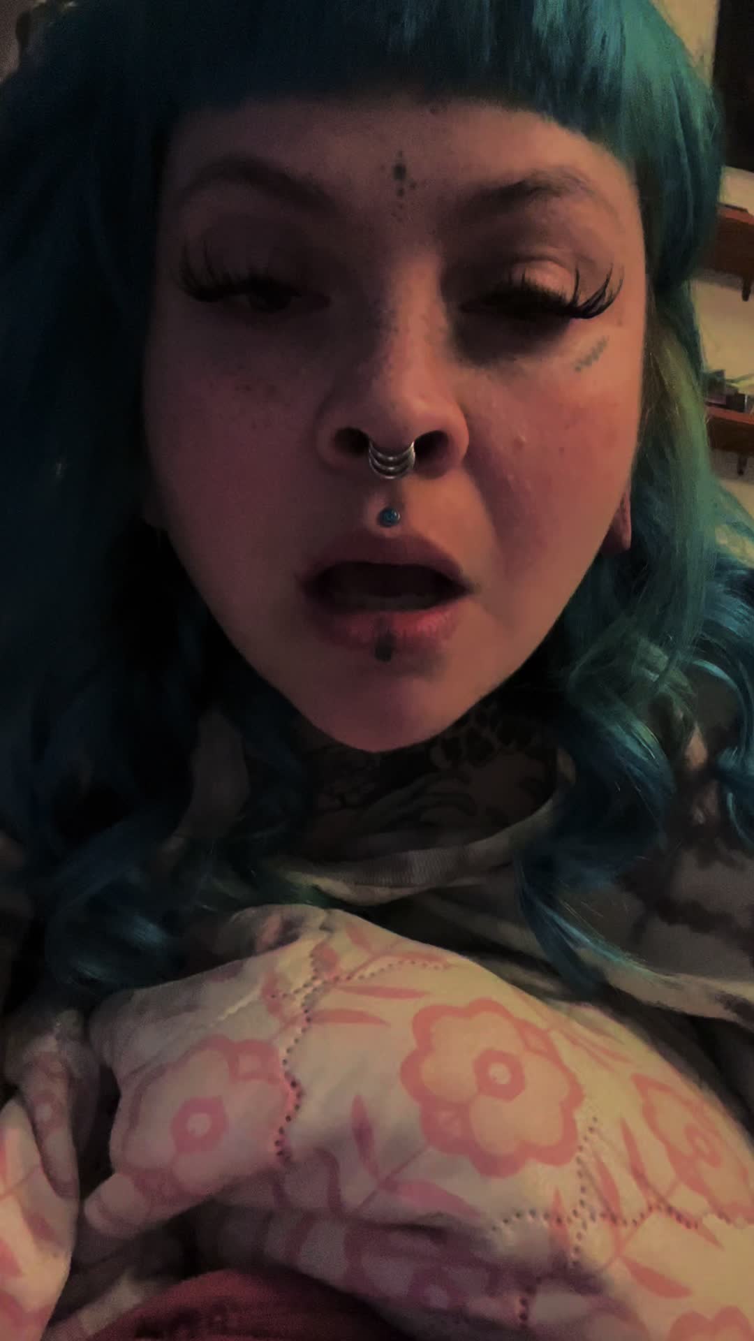 @Bluezombiie