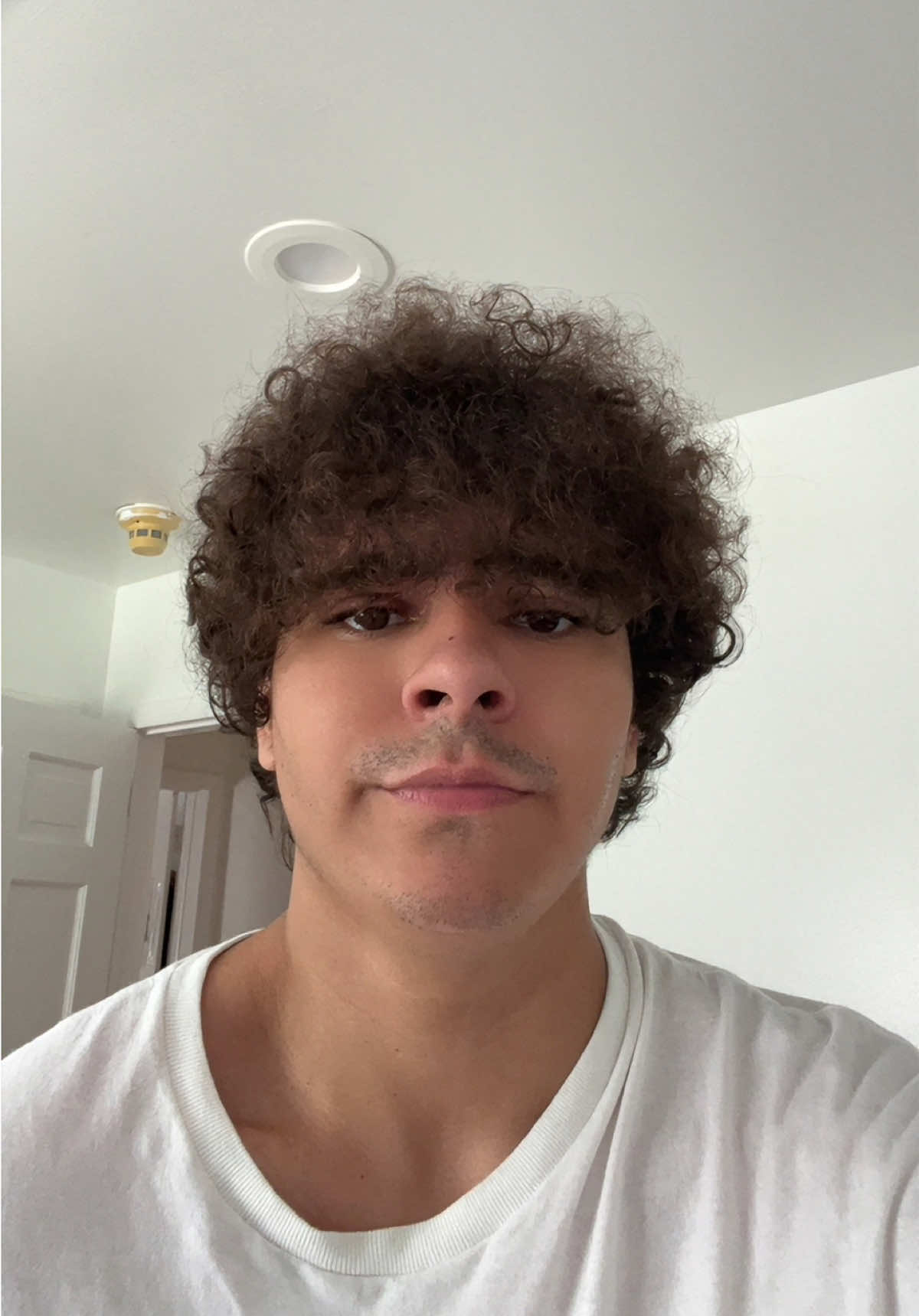 @André