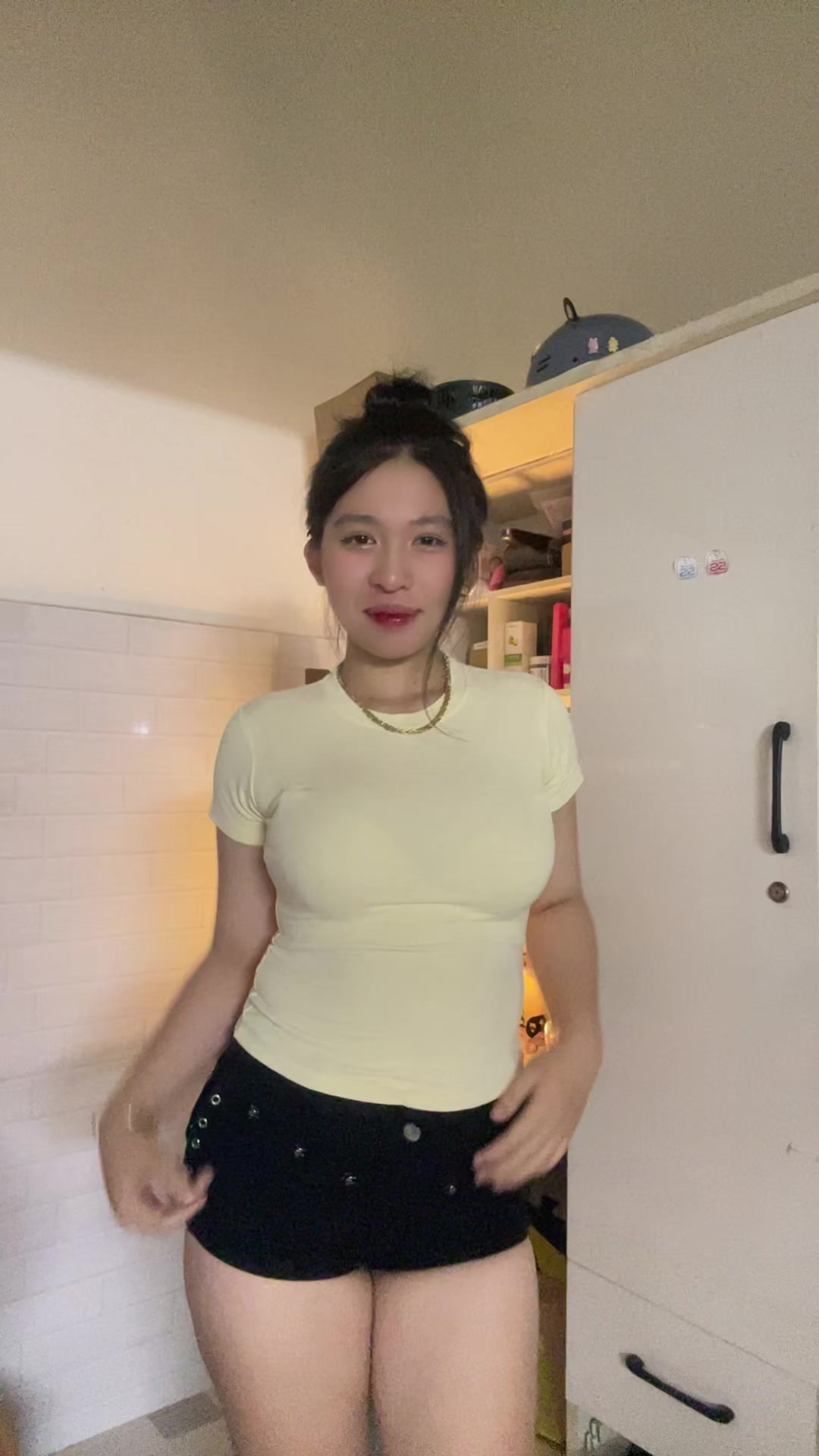 @H&agrave; Elee 🤎