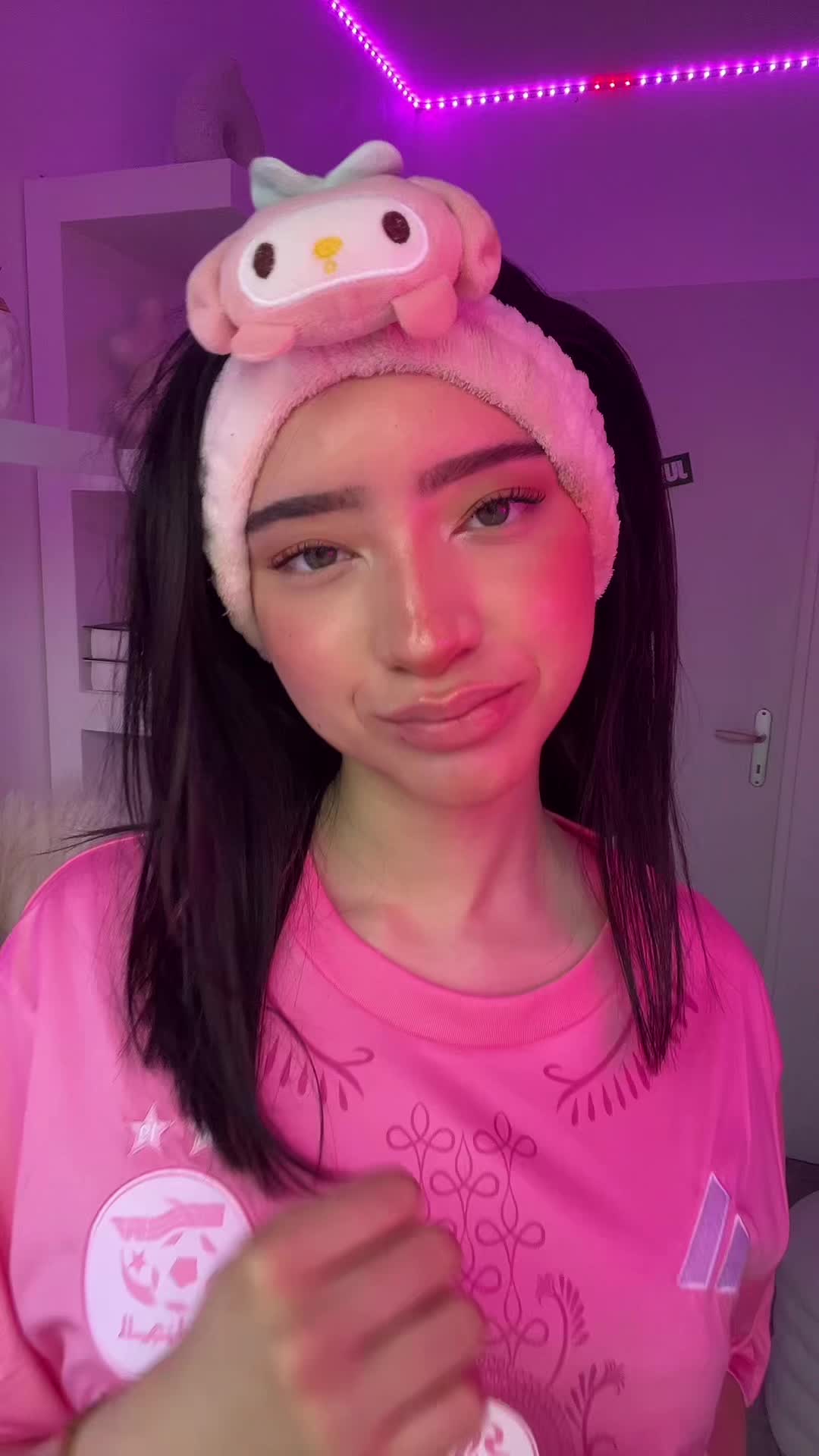 @𝐁𝐋𝐇