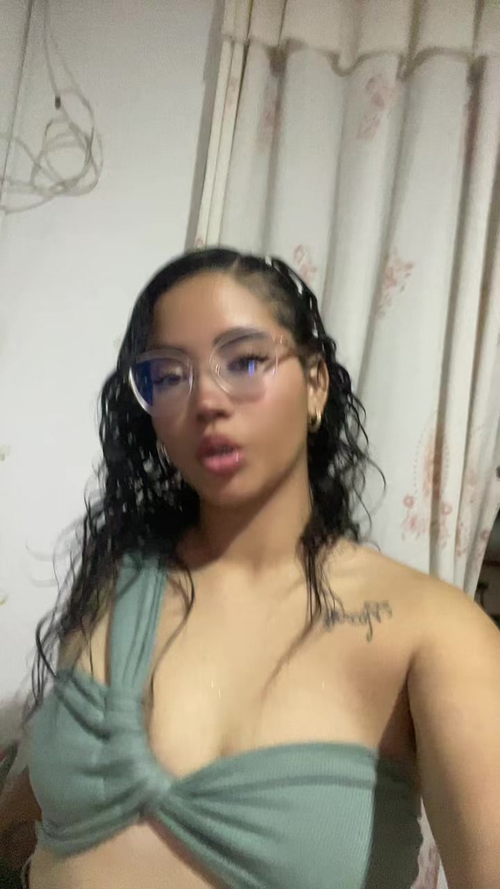@Dani benitez🌸