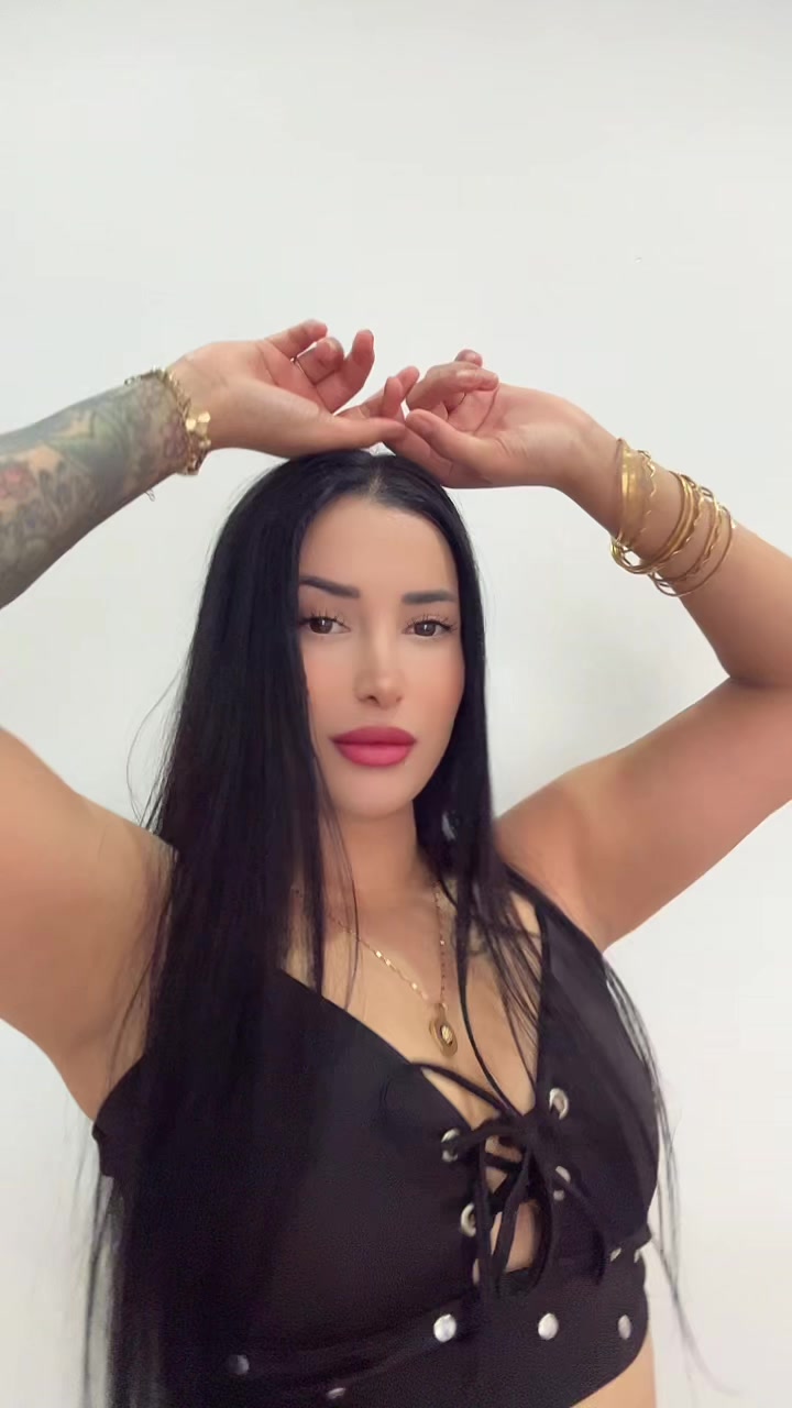 @Aysesoyturk