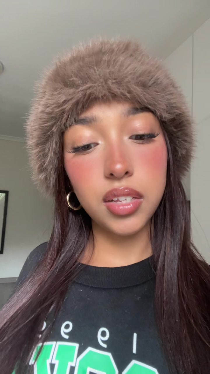 @𝓜𝓲𝓴𝓼🧸