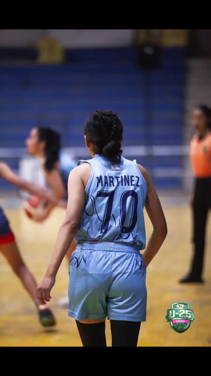 @Anahi melissa 🏀
