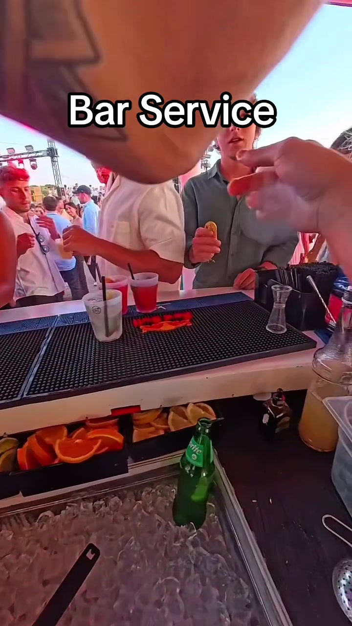 @Bartenders Barman