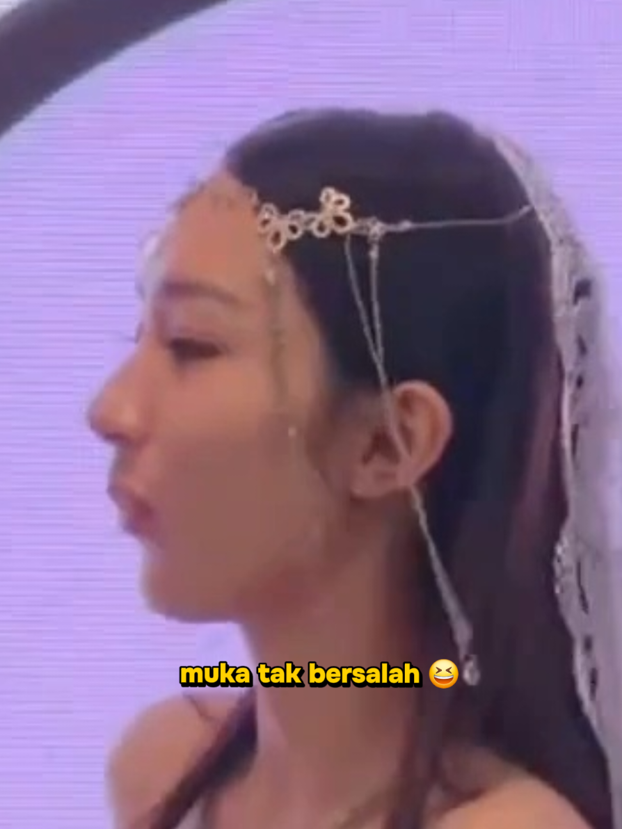 @MooKhem.Rin 🇮🇩