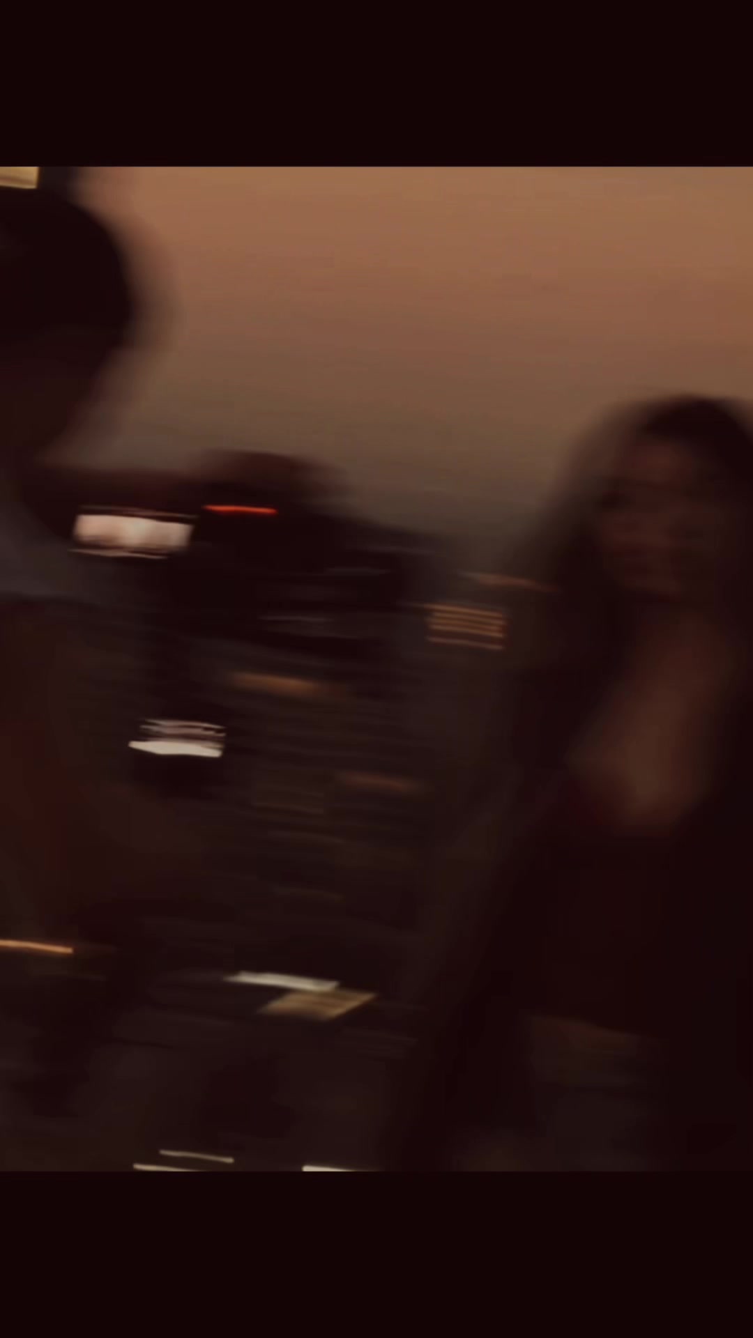 @✰