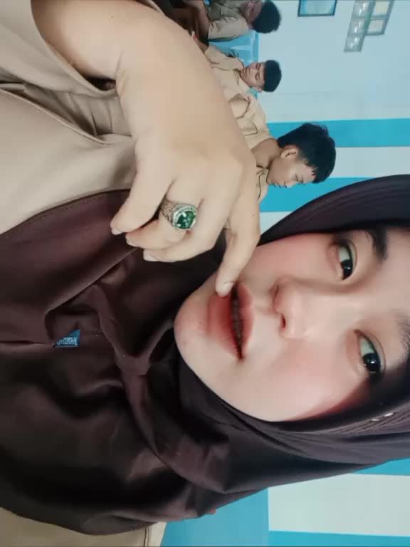 @J i a n n