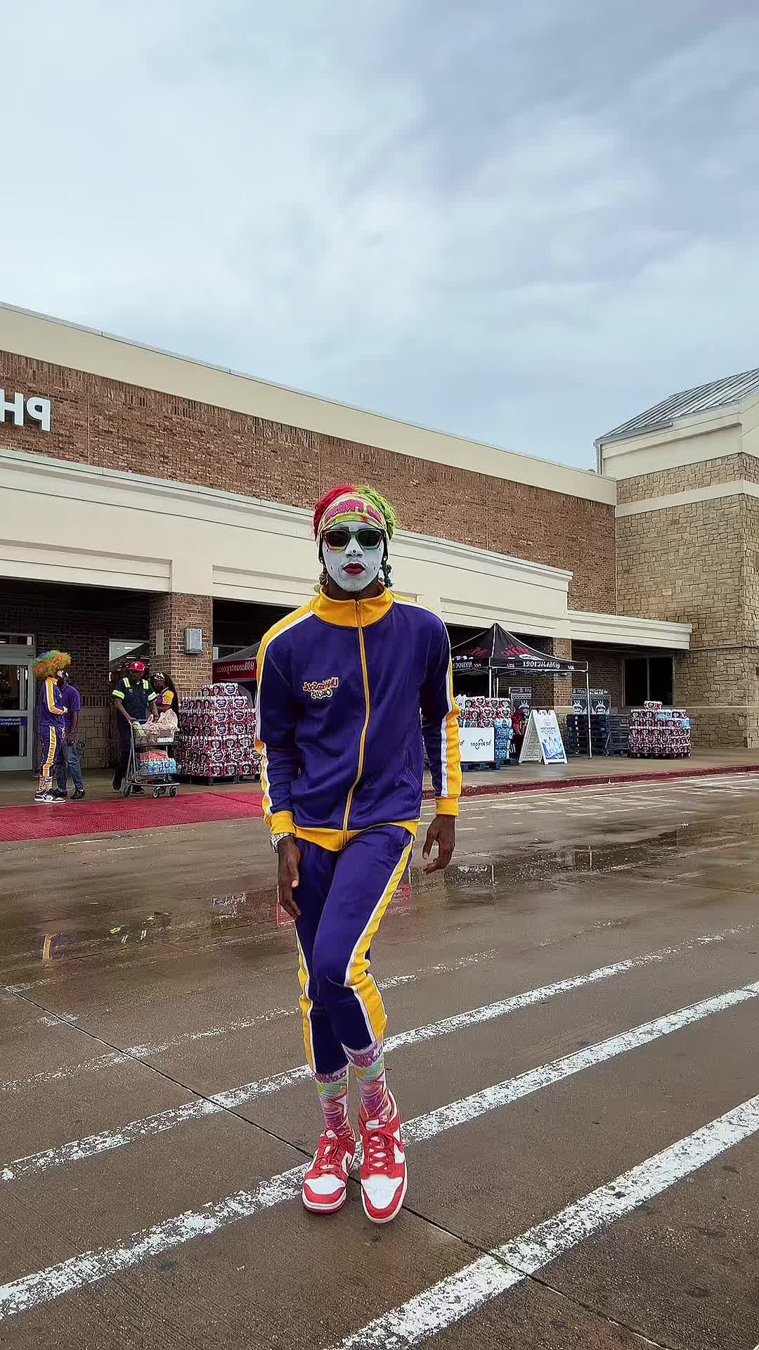 @MoFresh