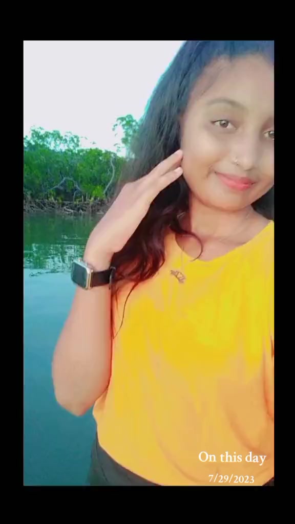 @༺ anushka_sharma༻