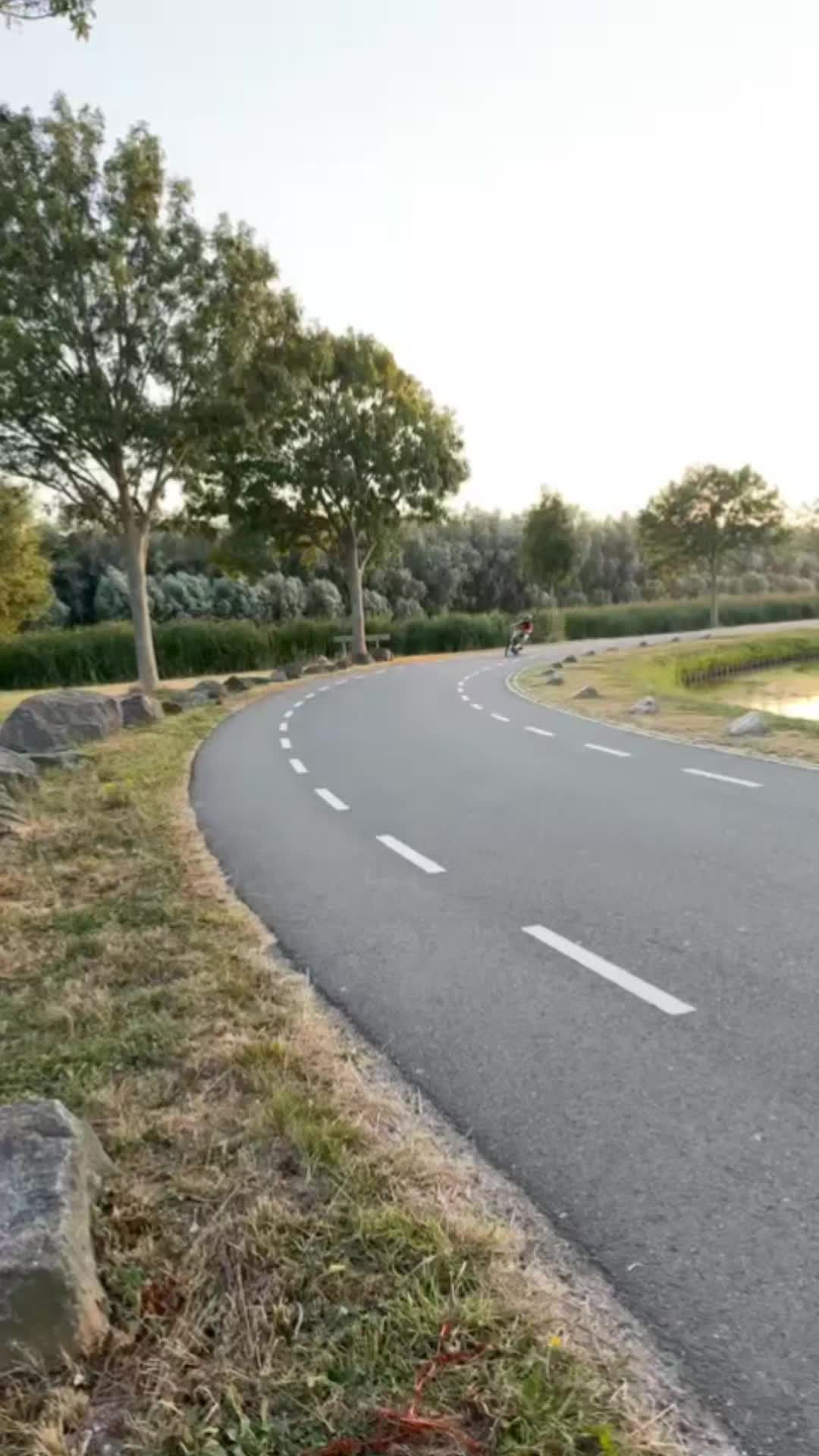 @🎸🔥🥁🛹