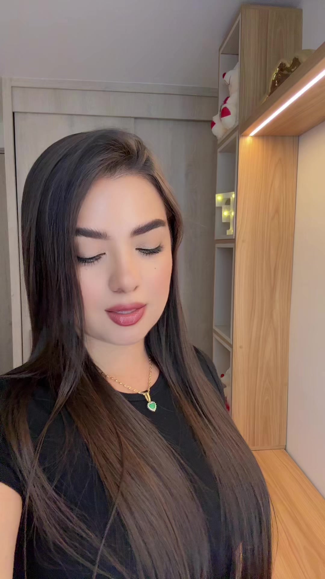 @𝓕𝓮𝓻𝓷𝓪𝓷𝓭𝓪 💎