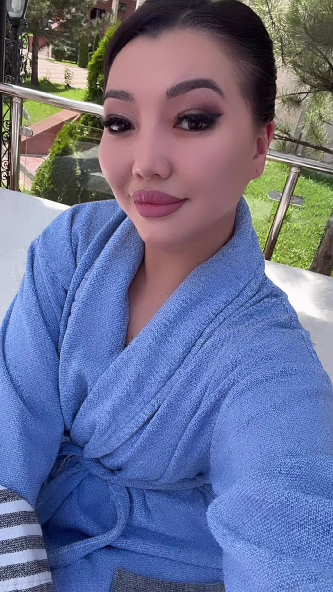 @Aselya