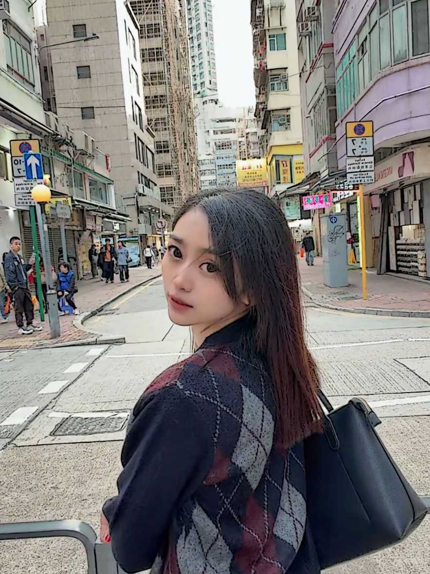 @🖤