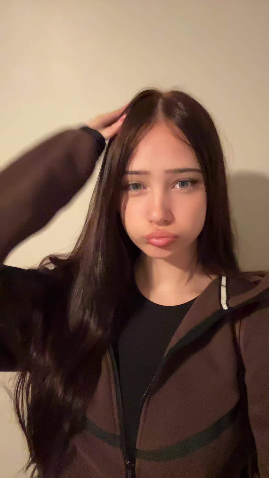 @малышка