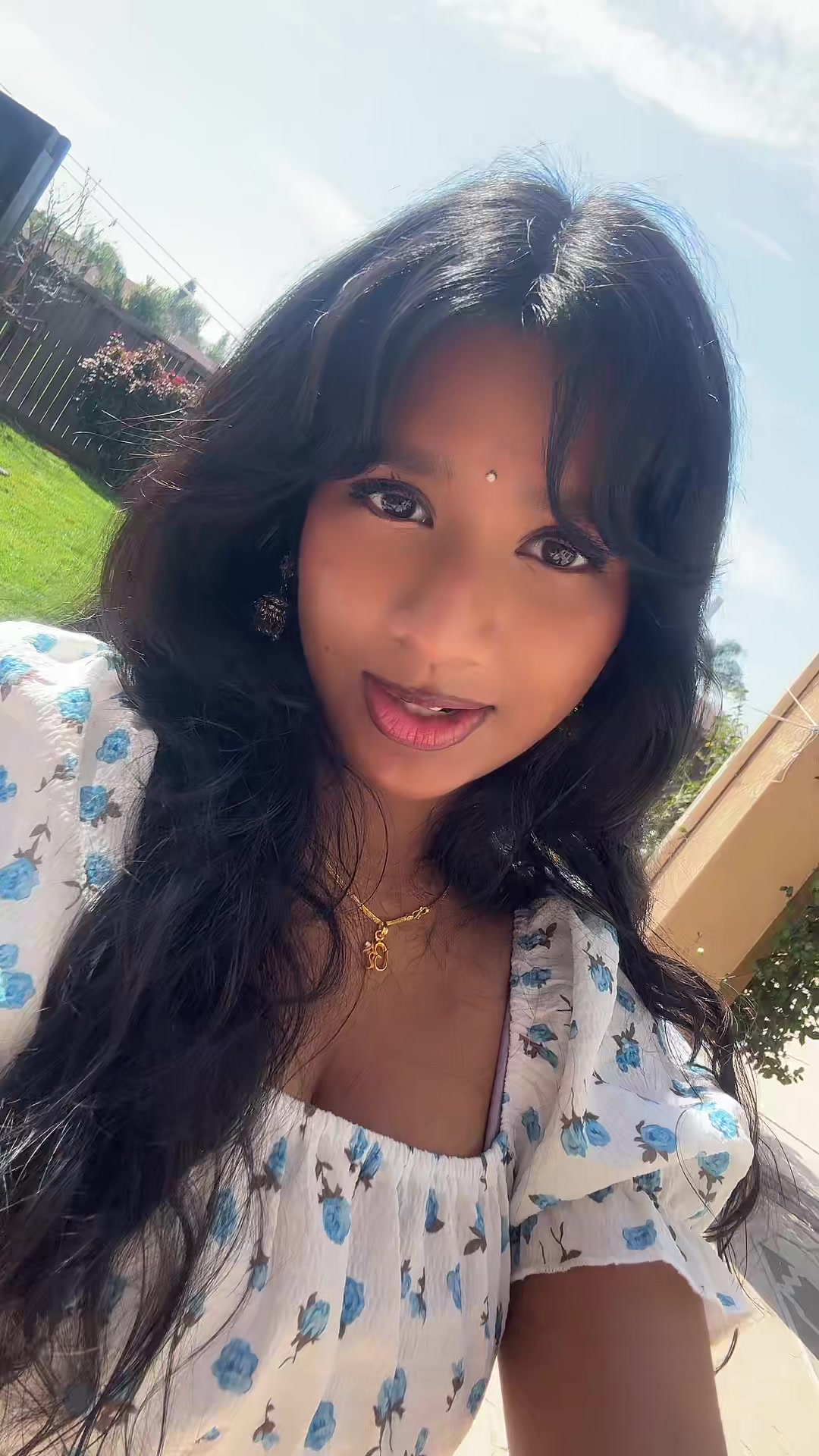 @divyamommyd