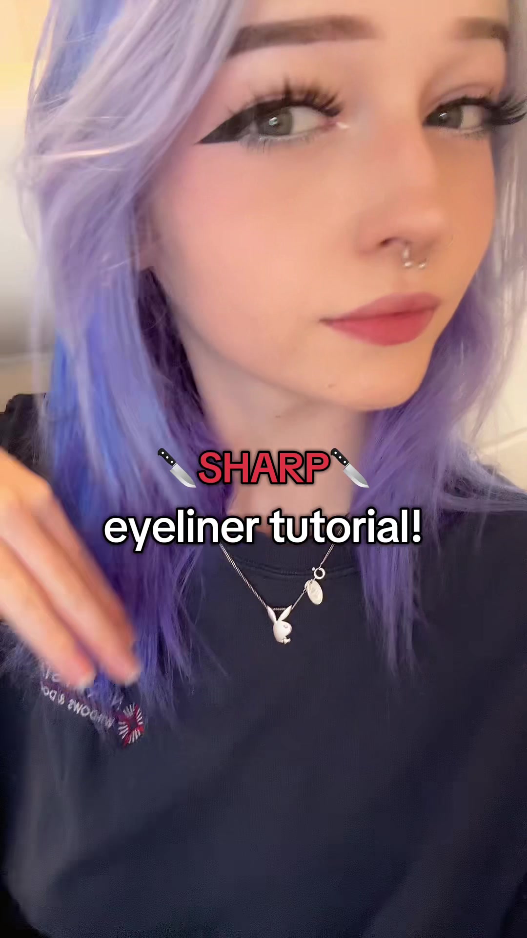 ashley.scarr (@ashley.scarr) - Urlebird