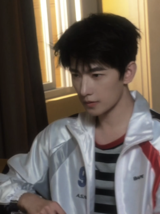 @Yang Yang Brasil