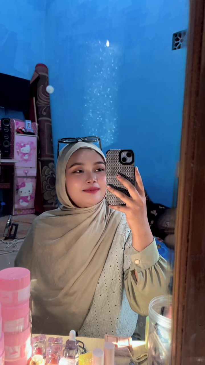 @saya.