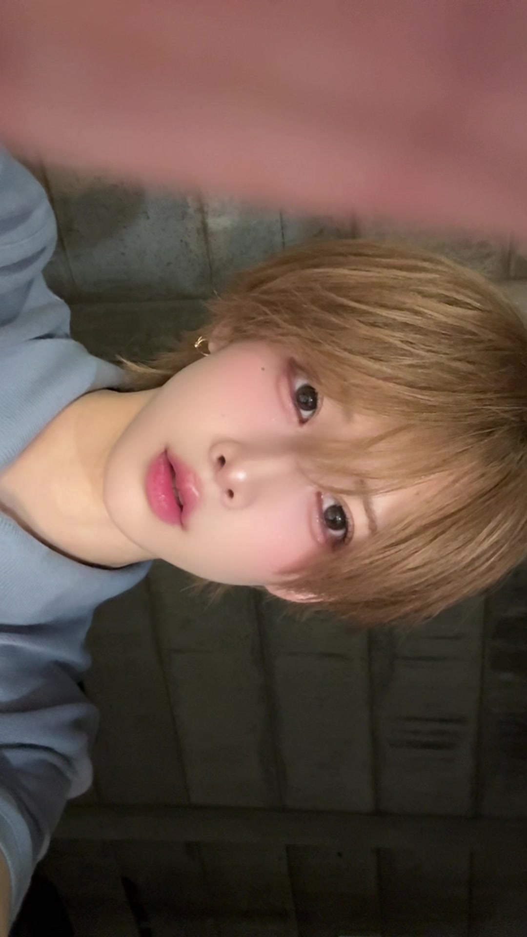 @たく
