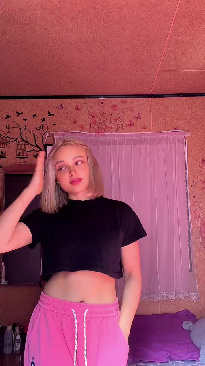 @Chettry__Rose