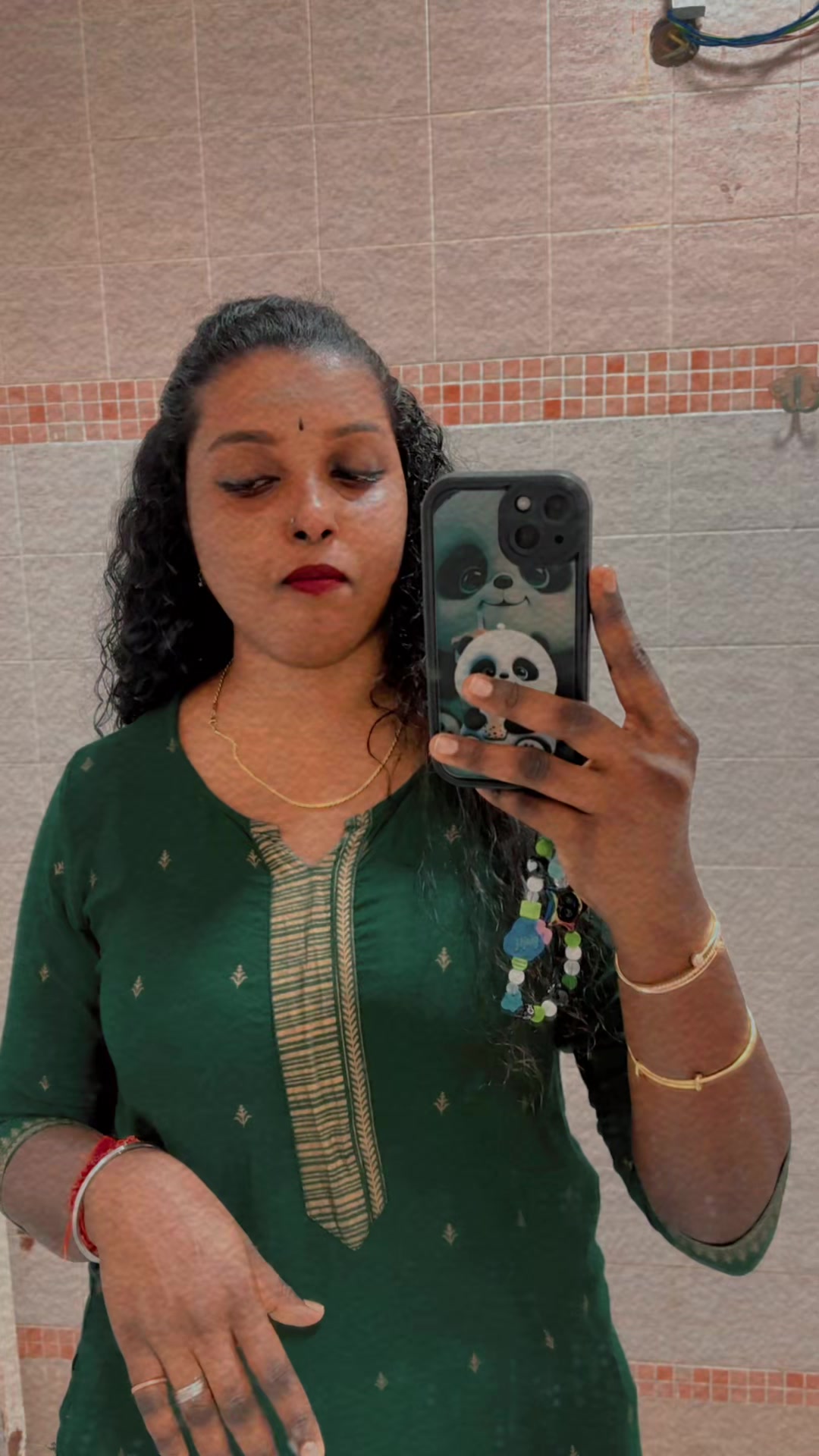 @Santhiya@தியா💜✨
