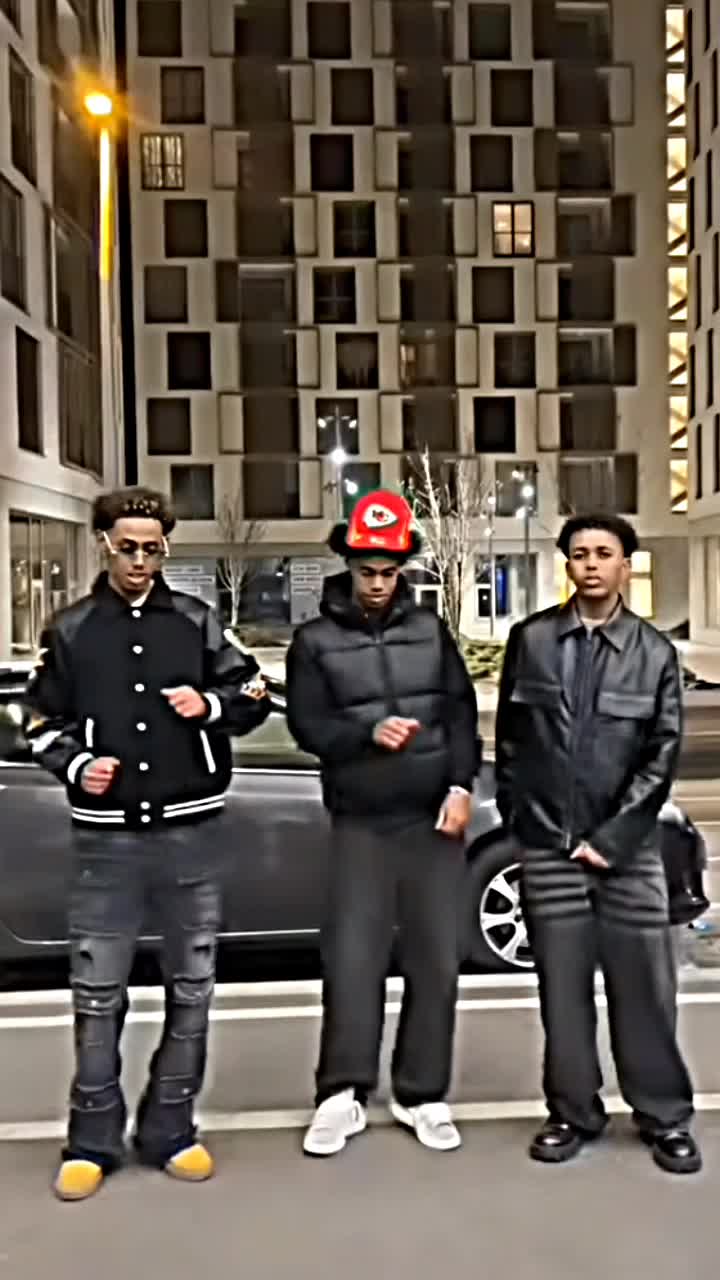 @𝗠𝗿  ٭͜𝗤𝗮𝘆𝗹𝗼 🦇🤴🏾