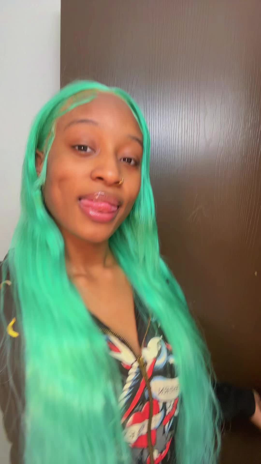@Ifyouseemeitsnotme