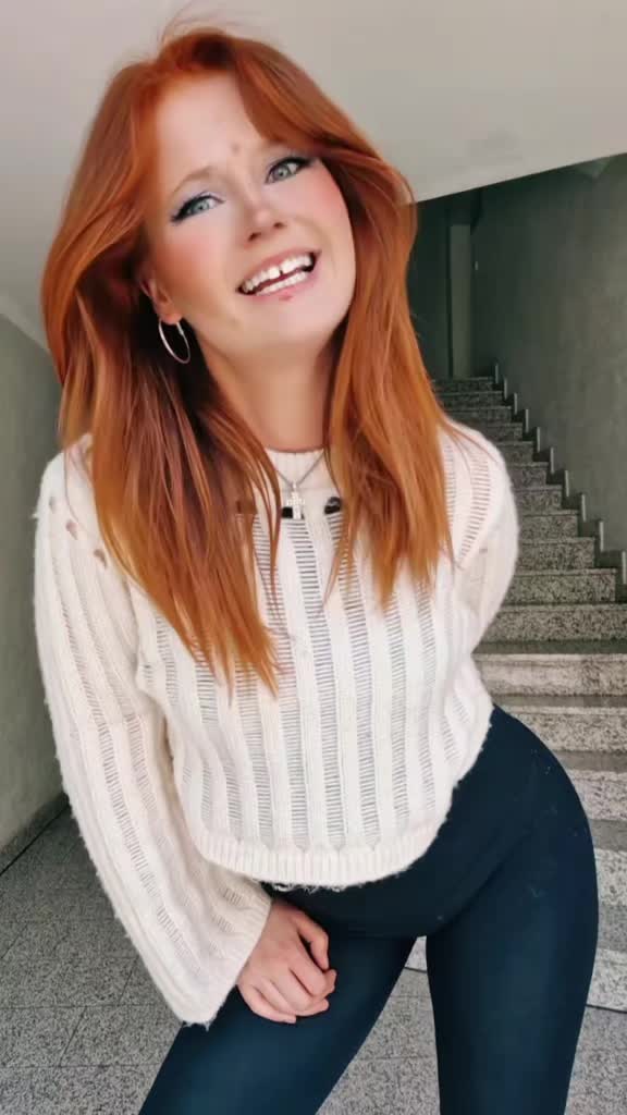 @WhothafuckisVicky