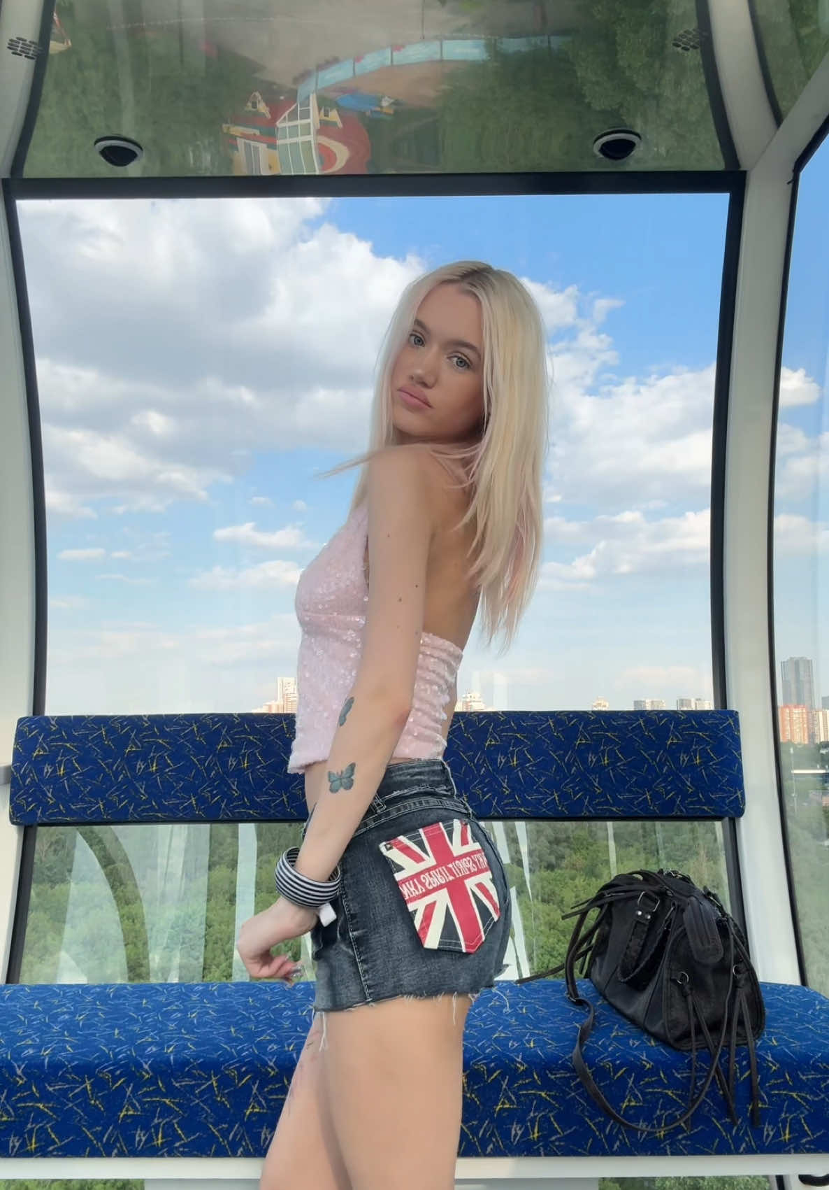 @Поля