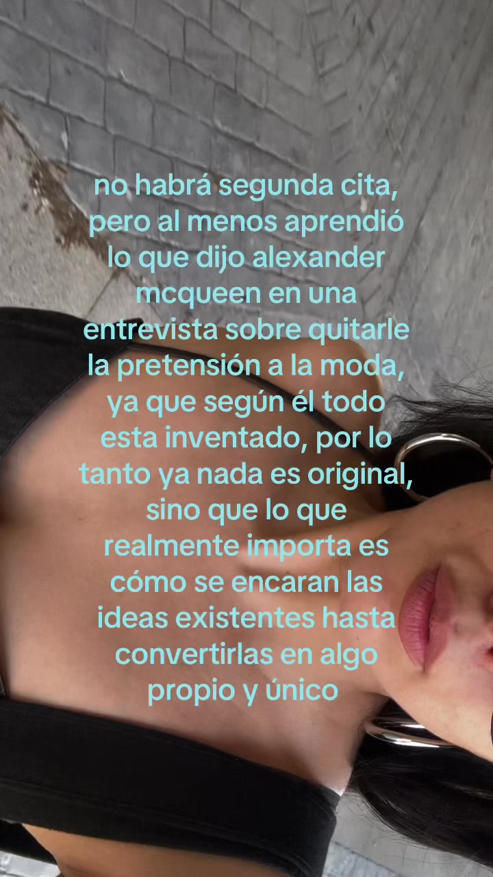 @Ana Lucía ⎕🍸💬