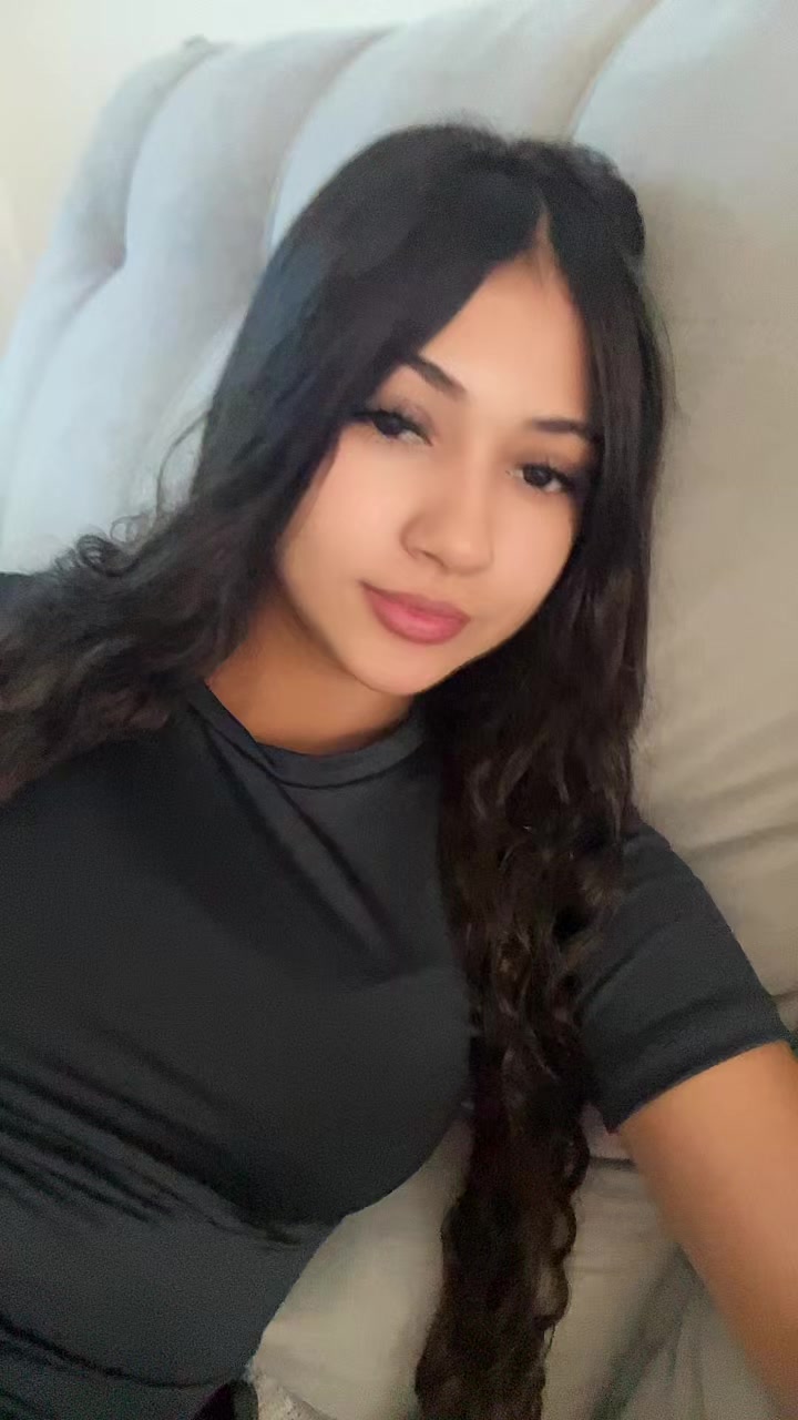 @ana lara