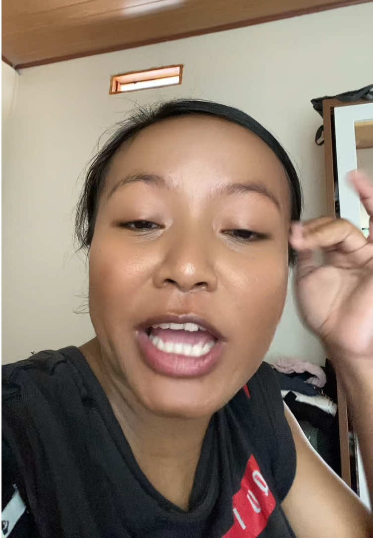 @ViviLau