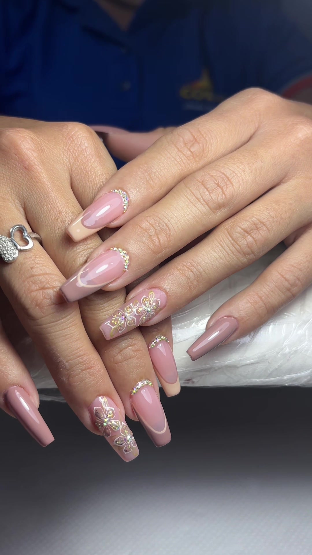@uñaskaty